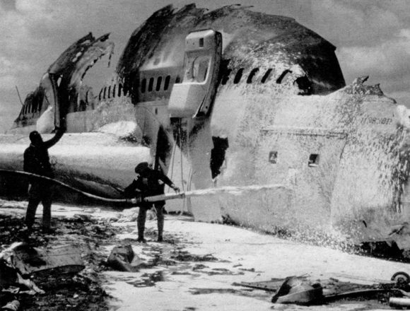 Flugzeugwrack1 Überleben und zum Segen sein: Es begann mit einem Flugzeugabsturz