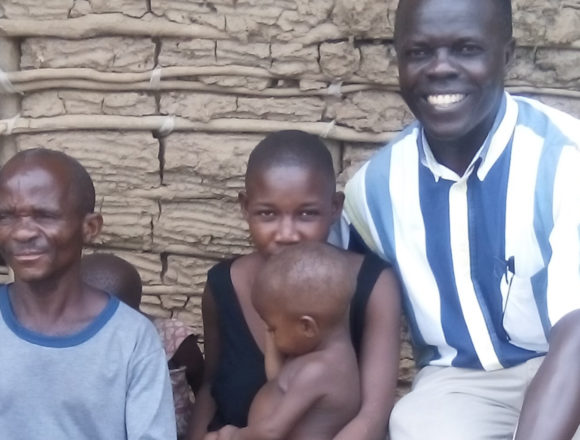 Uganda1b_917863771b75bcb909e0d4778dc261ba Die Basua-Pygmäen: Kleine Leute, kleines Volk