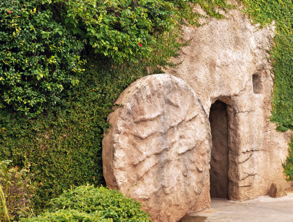 grab_stein Sieben Gründe gegen die Sabbatauferstehung: Starb Jesus wirklich am Freitag?