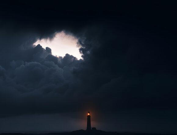 sturm-leuchtturm Wenn das Leben aus dem Ruder läuft: Was Jesus uns über Angst und Vertrauen zeigt